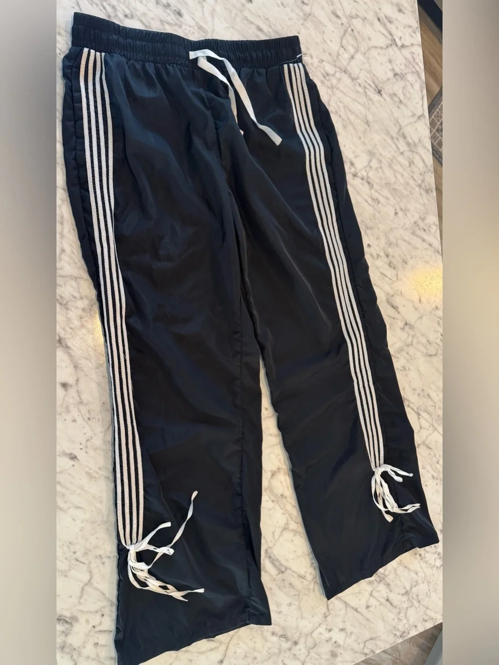 Jolie & Joy Black Drawstring Side-Stripe Track Pants for Women NWOT - Picture 2 of 6